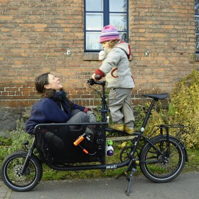 Lastenrad, Anhänger, Kindersitz, Babybauch? So radeln Familien heute!